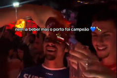 João Costa alertou para a idade, mas Rodrigo Mora acabou a festejar...  em discoteca